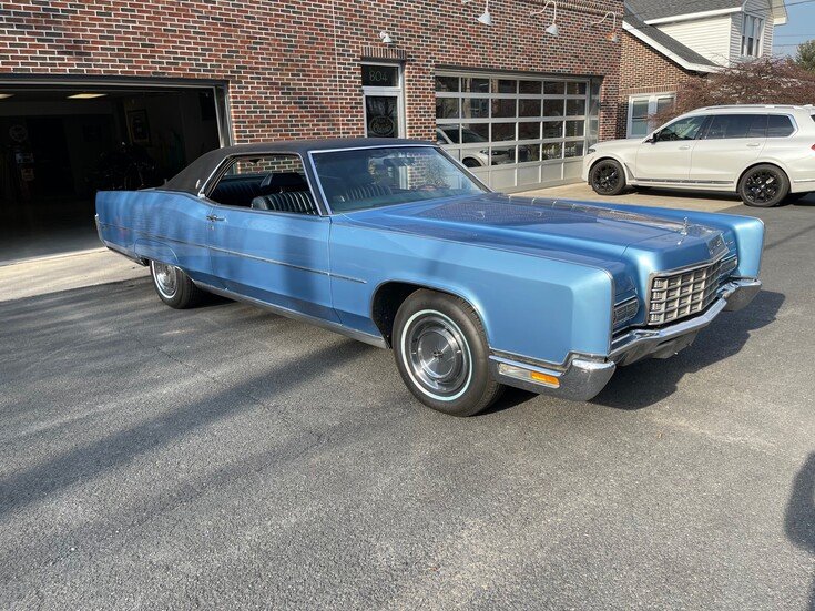 Thumbnail Photo undefined for 1972 Lincoln Continental